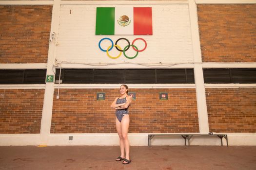 Suzanne Schulting Olympische Spelen 2026 op tv gevolgd door sportfans in een Gouds café